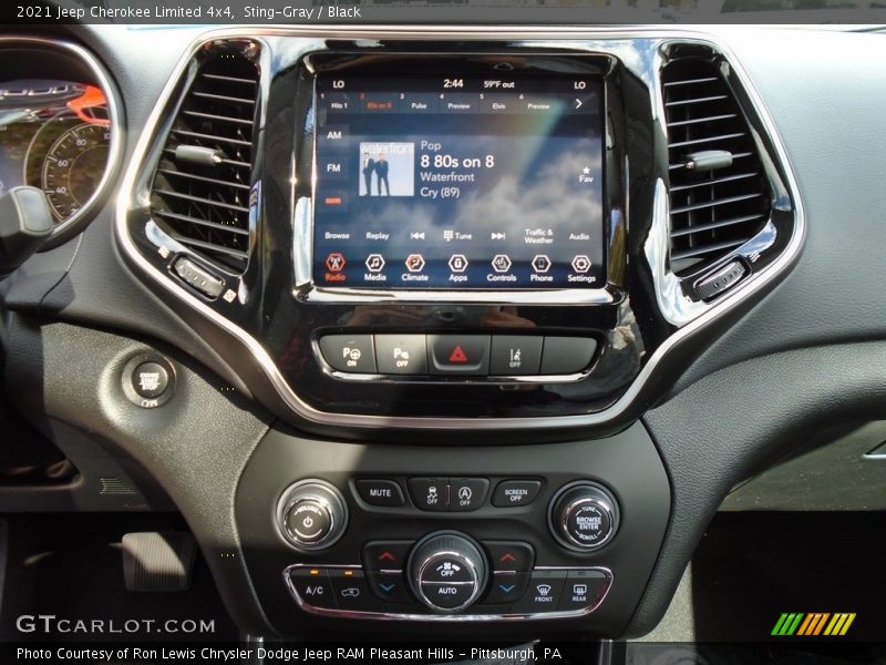 Controls of 2021 Cherokee Limited 4x4