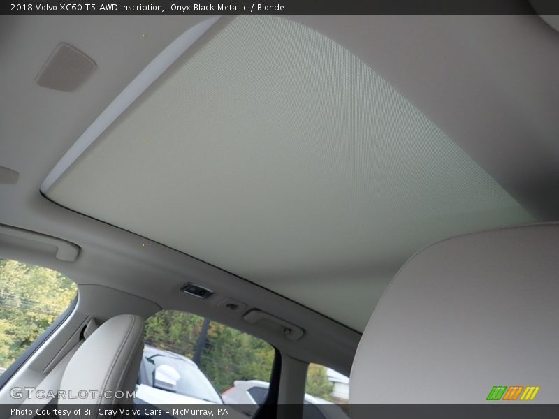 Sunroof of 2018 XC60 T5 AWD Inscription
