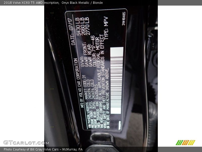 Onyx Black Metallic / Blonde 2018 Volvo XC60 T5 AWD Inscription
