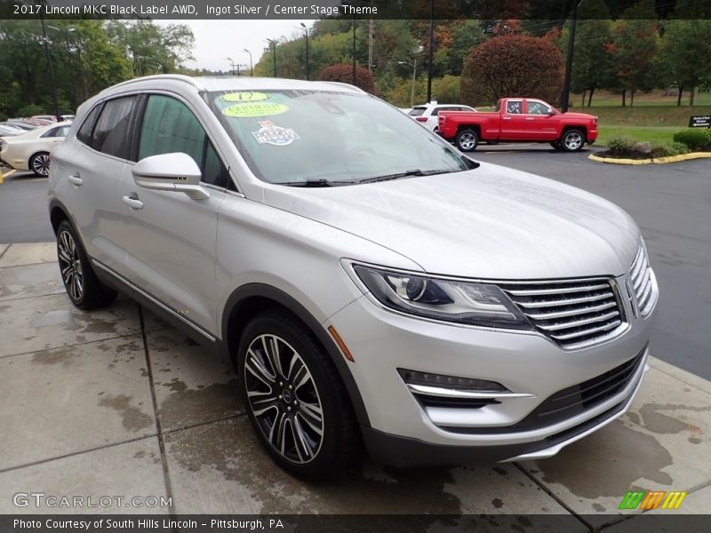 Front 3/4 View of 2017 MKC Black Label AWD