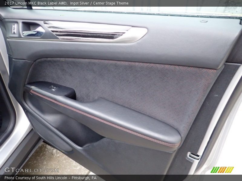 Ingot Silver / Center Stage Theme 2017 Lincoln MKC Black Label AWD