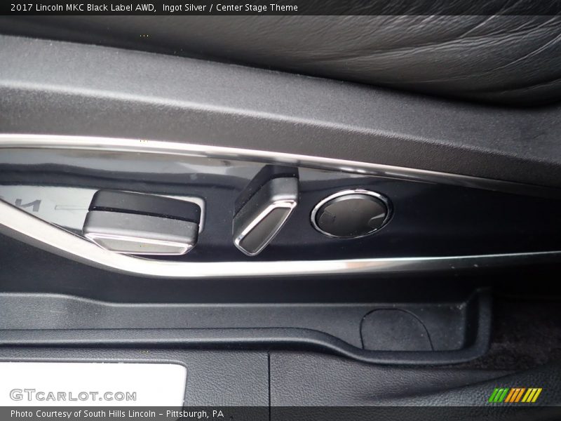 Ingot Silver / Center Stage Theme 2017 Lincoln MKC Black Label AWD