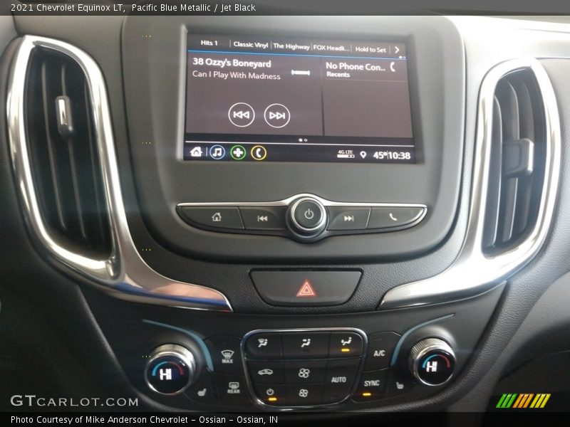 Controls of 2021 Equinox LT