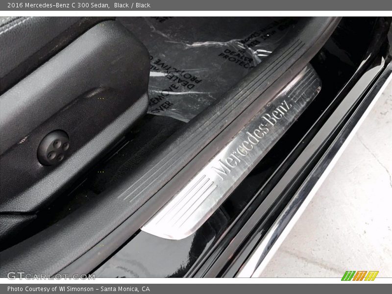 Black / Black 2016 Mercedes-Benz C 300 Sedan