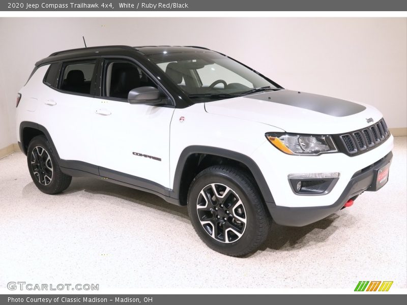 White / Ruby Red/Black 2020 Jeep Compass Trailhawk 4x4