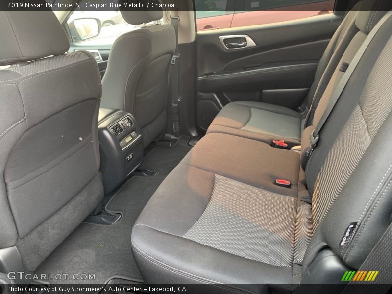 Caspian Blue Metallic / Charcoal 2019 Nissan Pathfinder S