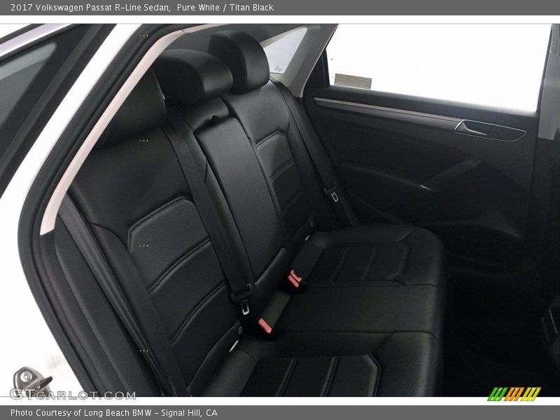 Pure White / Titan Black 2017 Volkswagen Passat R-Line Sedan