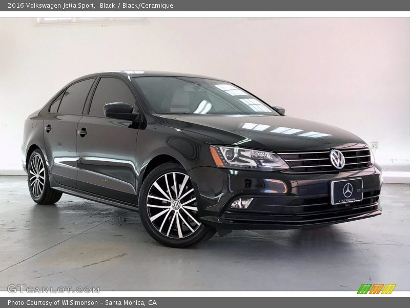 Front 3/4 View of 2016 Jetta Sport