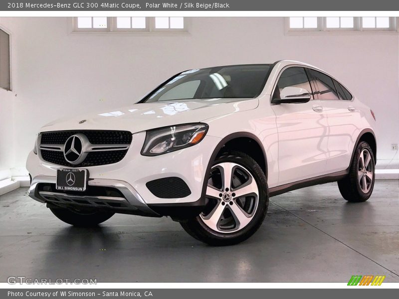 Front 3/4 View of 2018 GLC 300 4Matic Coupe