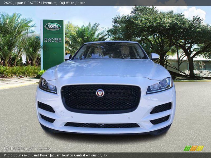 Fuji White / Latte 2020 Jaguar F-PACE 25t Premium