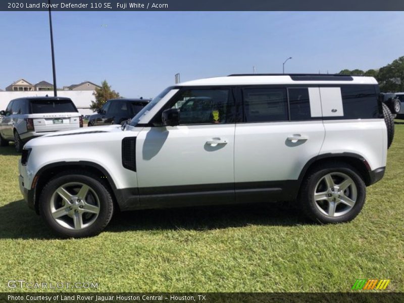Fuji White / Acorn 2020 Land Rover Defender 110 SE