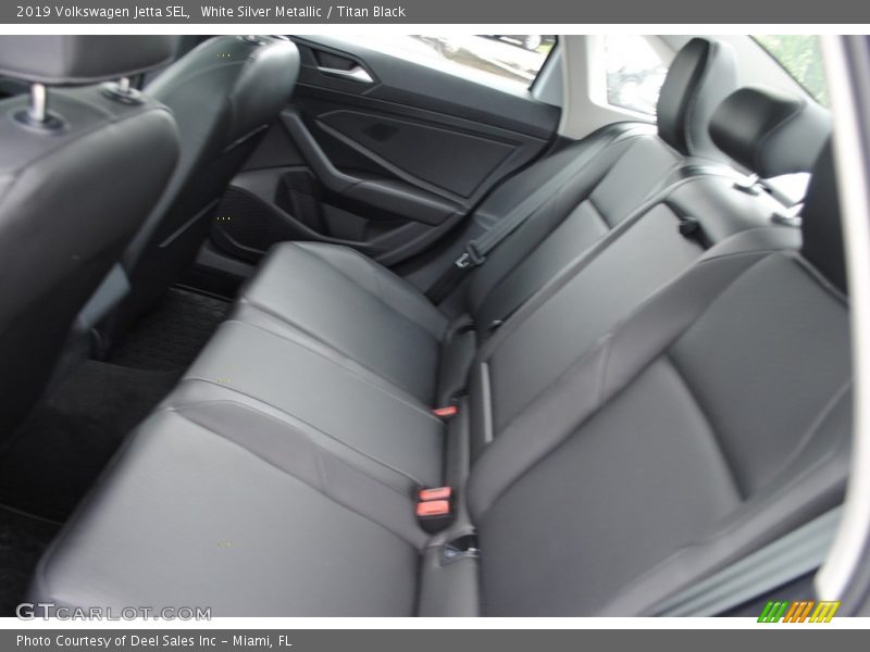 White Silver Metallic / Titan Black 2019 Volkswagen Jetta SEL