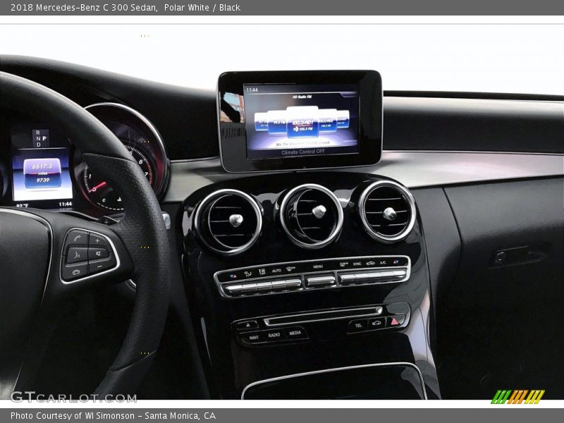 Polar White / Black 2018 Mercedes-Benz C 300 Sedan