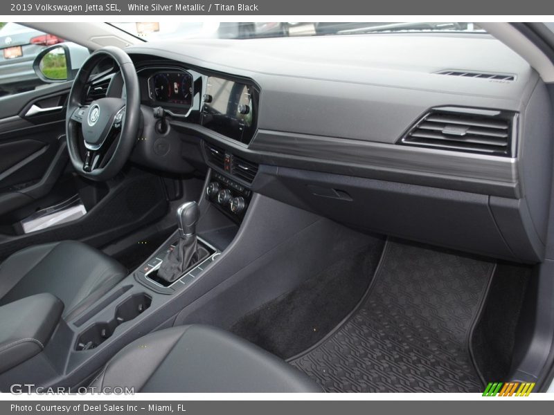 White Silver Metallic / Titan Black 2019 Volkswagen Jetta SEL
