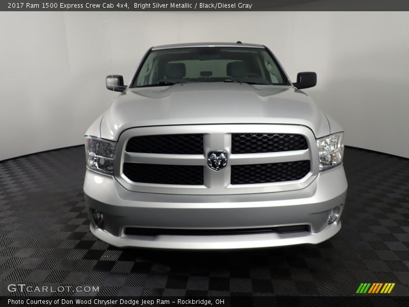 Bright Silver Metallic / Black/Diesel Gray 2017 Ram 1500 Express Crew Cab 4x4