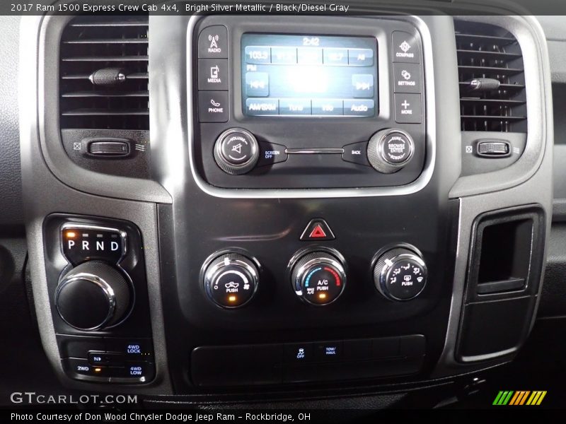 Bright Silver Metallic / Black/Diesel Gray 2017 Ram 1500 Express Crew Cab 4x4