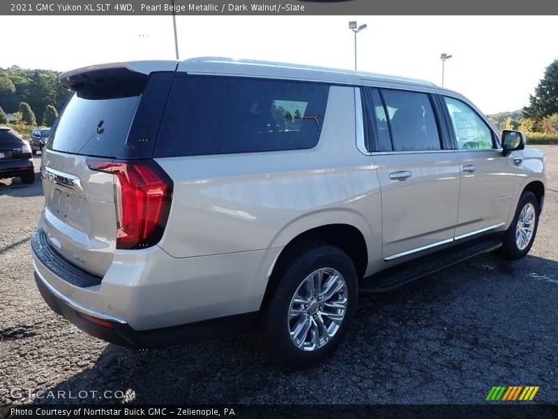 Pearl Beige Metallic / Dark Walnut/­Slate 2021 GMC Yukon XL SLT 4WD