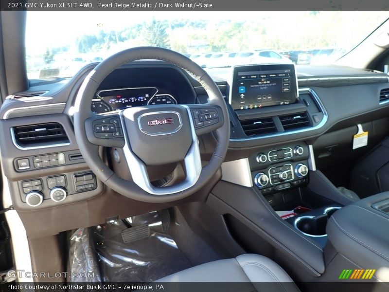 Dashboard of 2021 Yukon XL SLT 4WD