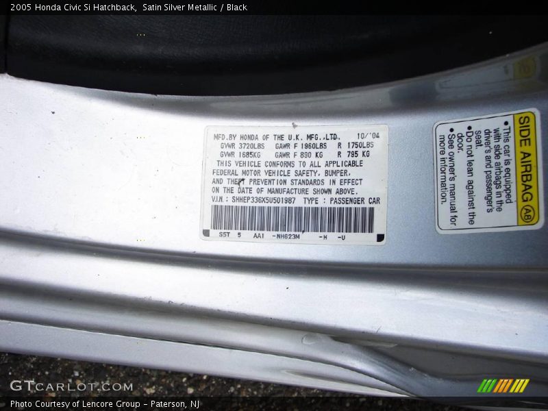 Satin Silver Metallic / Black 2005 Honda Civic Si Hatchback