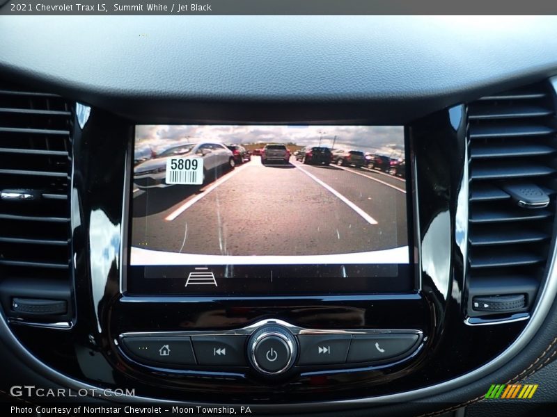 Summit White / Jet Black 2021 Chevrolet Trax LS