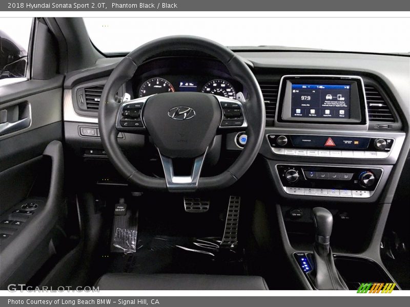 Dashboard of 2018 Sonata Sport 2.0T