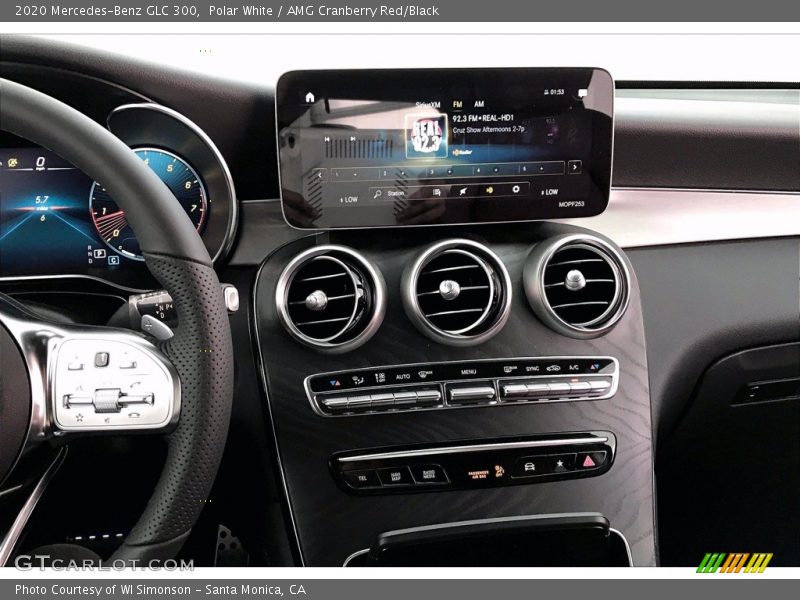 Polar White / AMG Cranberry Red/Black 2020 Mercedes-Benz GLC 300