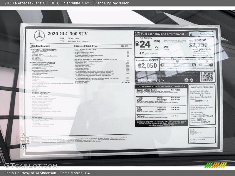 Polar White / AMG Cranberry Red/Black 2020 Mercedes-Benz GLC 300