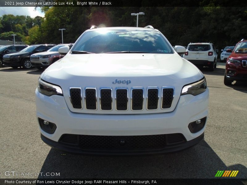 Bright White / Black 2021 Jeep Cherokee Latitude Lux 4x4