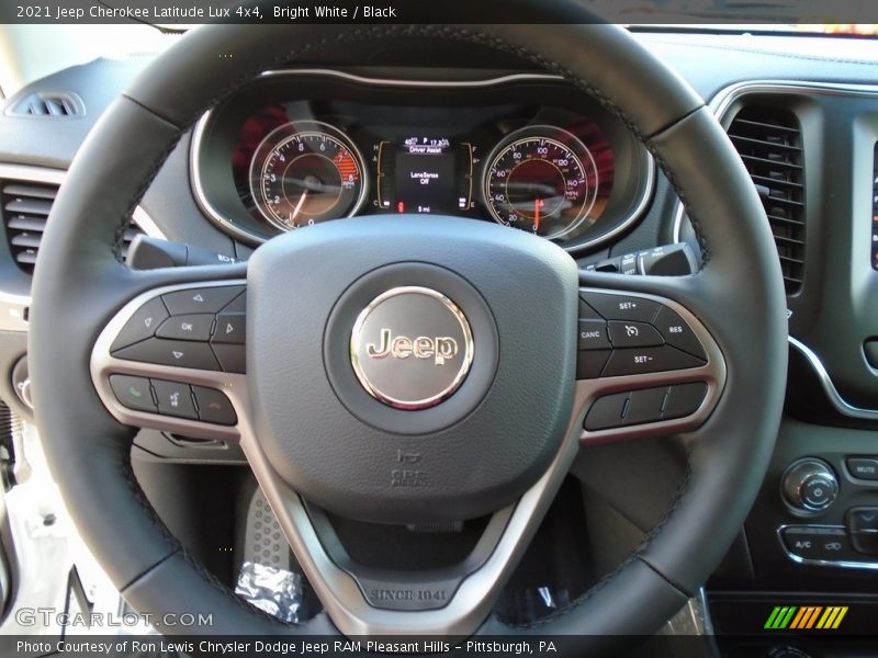 Bright White / Black 2021 Jeep Cherokee Latitude Lux 4x4