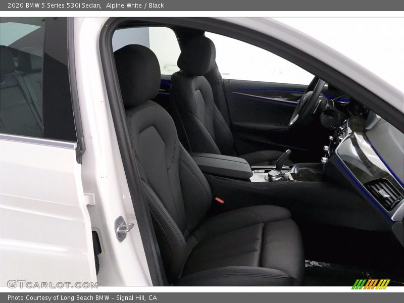 Alpine White / Black 2020 BMW 5 Series 530i Sedan