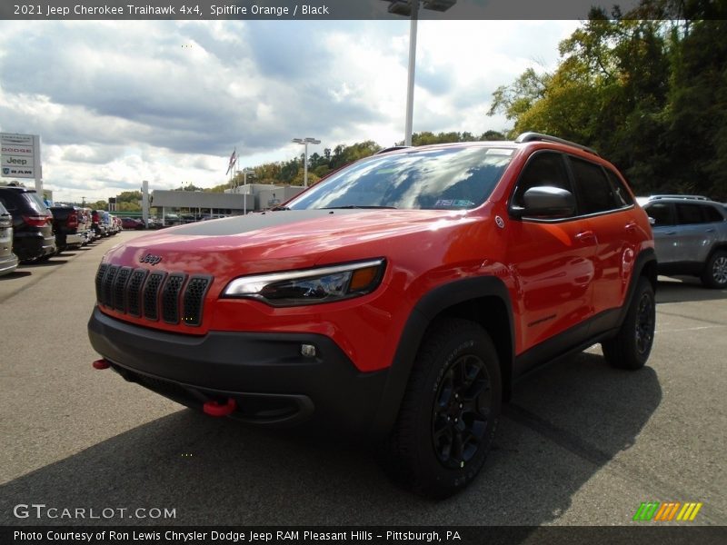 Spitfire Orange / Black 2021 Jeep Cherokee Traihawk 4x4