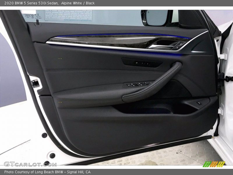 Alpine White / Black 2020 BMW 5 Series 530i Sedan