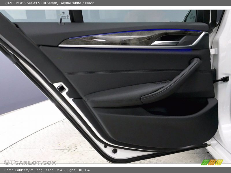 Alpine White / Black 2020 BMW 5 Series 530i Sedan