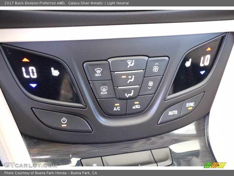 Galaxy Silver Metallic / Light Neutral 2017 Buick Envision Preferred AWD