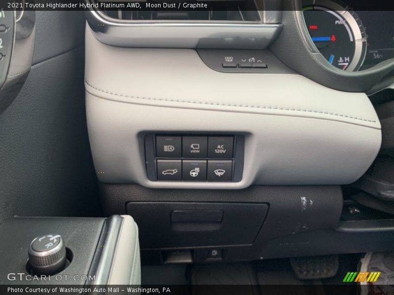 Controls of 2021 Highlander Hybrid Platinum AWD