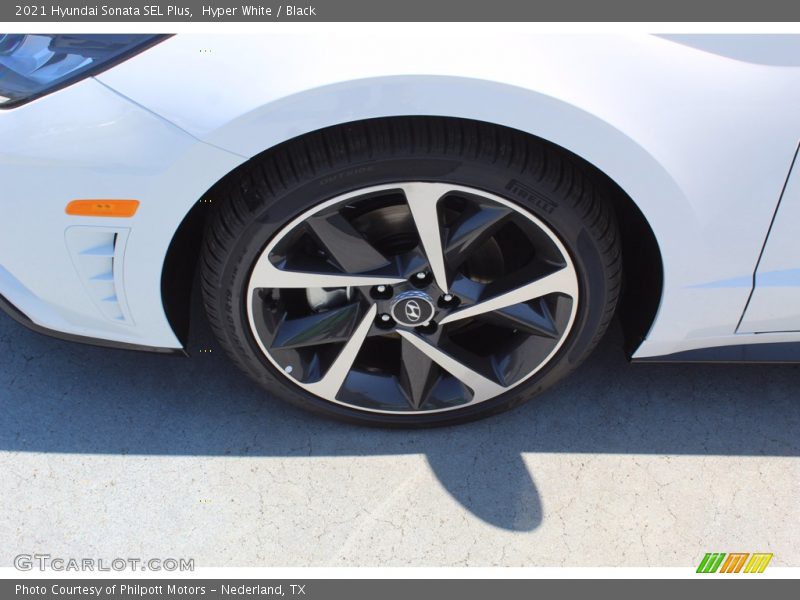 Hyper White / Black 2021 Hyundai Sonata SEL Plus