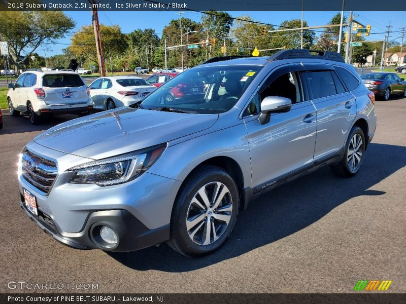 Ice Silver Metallic / Black 2018 Subaru Outback 2.5i Limited