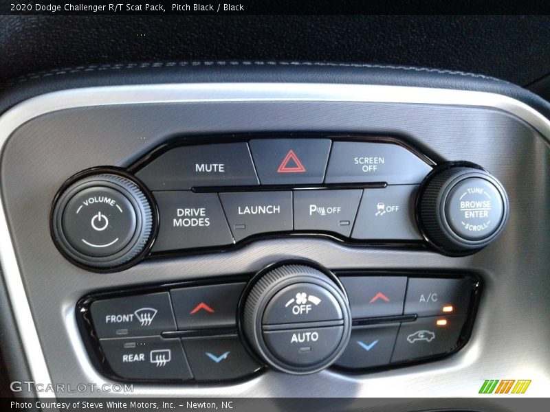Pitch Black / Black 2020 Dodge Challenger R/T Scat Pack