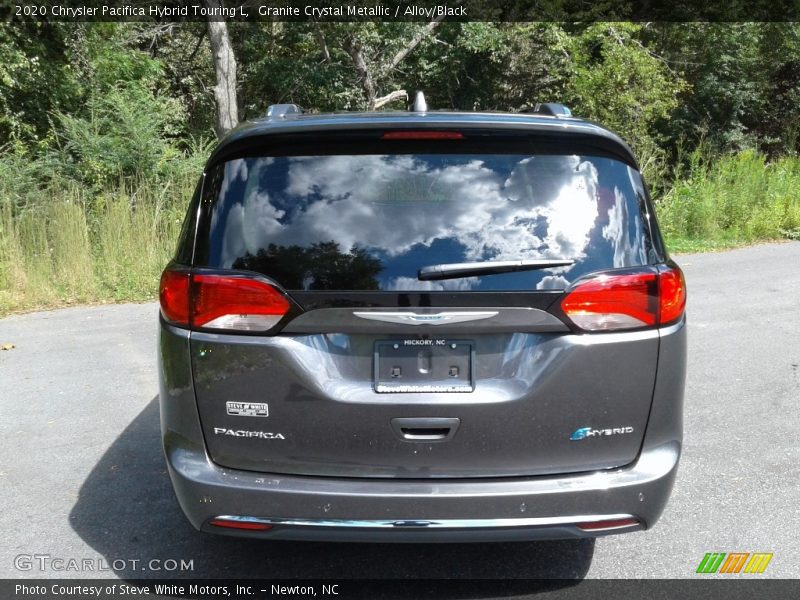 Granite Crystal Metallic / Alloy/Black 2020 Chrysler Pacifica Hybrid Touring L