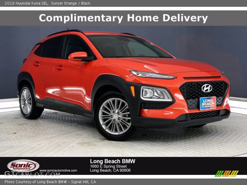 Sunset Orange / Black 2019 Hyundai Kona SEL
