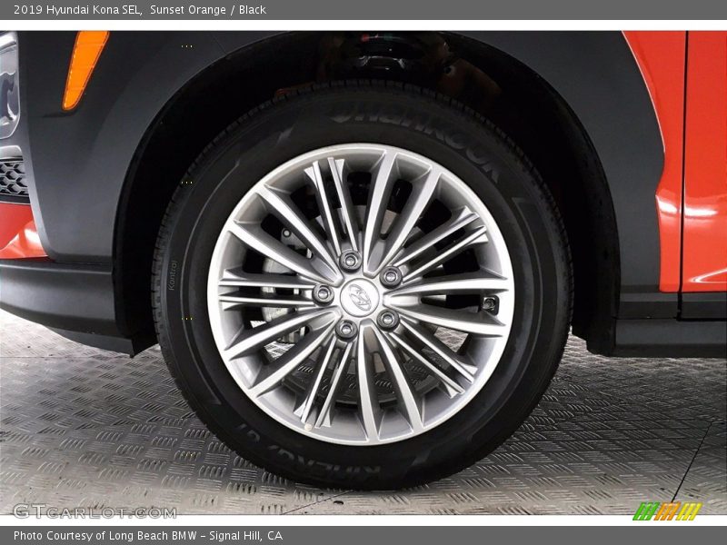 Sunset Orange / Black 2019 Hyundai Kona SEL