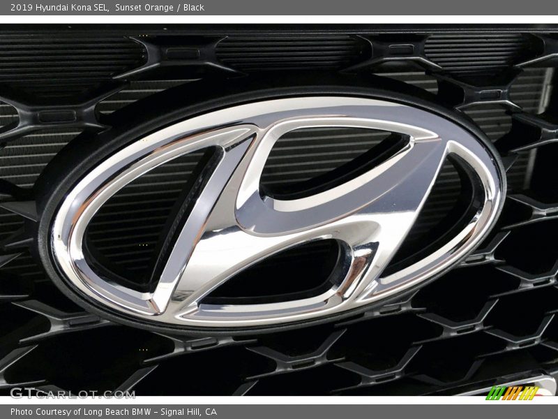 Sunset Orange / Black 2019 Hyundai Kona SEL