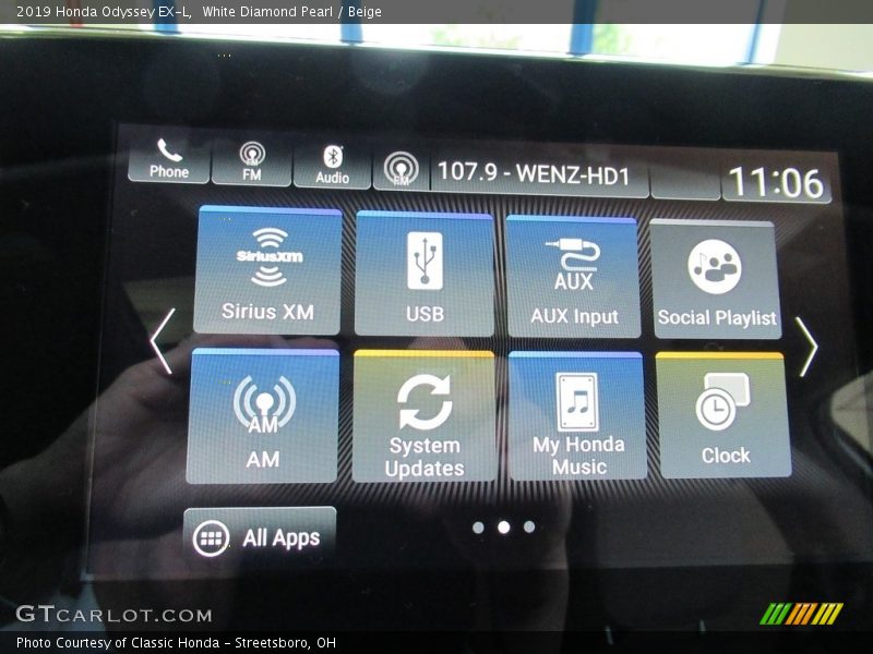 White Diamond Pearl / Beige 2019 Honda Odyssey EX-L