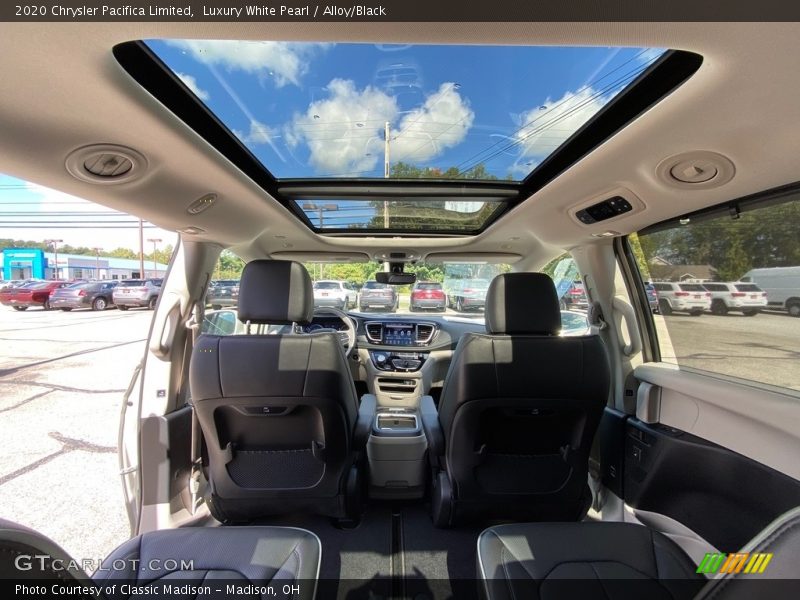 Sunroof of 2020 Pacifica Limited