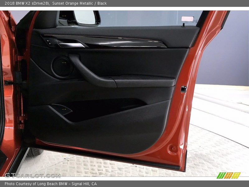 Sunset Orange Metallic / Black 2018 BMW X2 sDrive28i