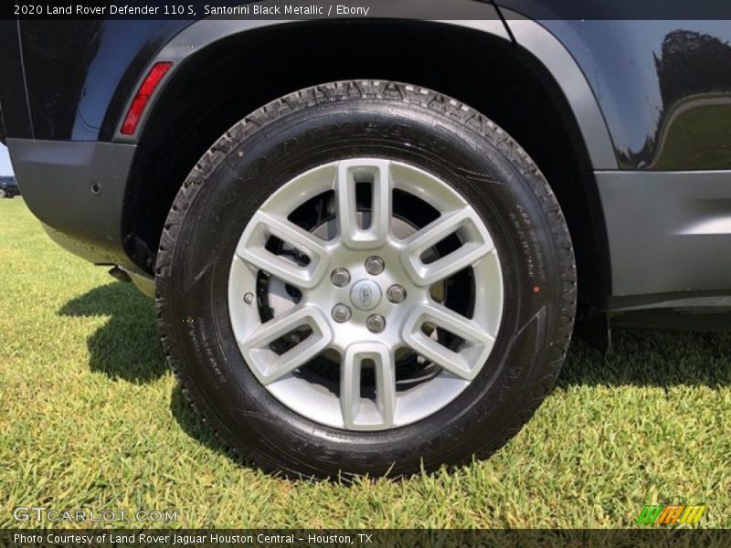  2020 Defender 110 S Wheel