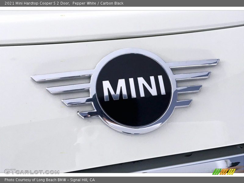 Pepper White / Carbon Black 2021 Mini Hardtop Cooper S 2 Door