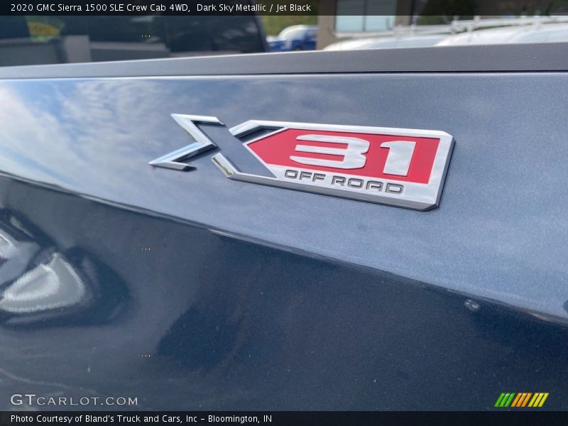  2020 Sierra 1500 SLE Crew Cab 4WD Logo