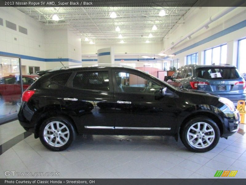 Super Black / Black 2013 Nissan Rogue SV AWD