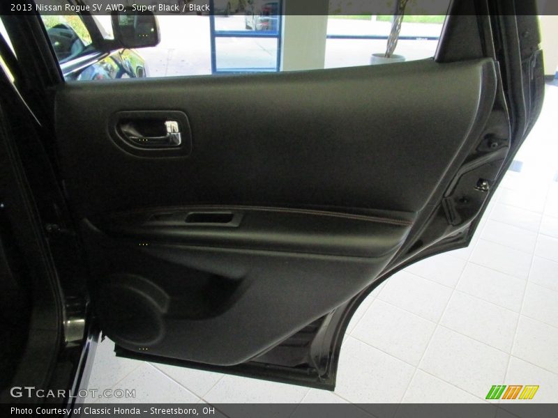 Super Black / Black 2013 Nissan Rogue SV AWD